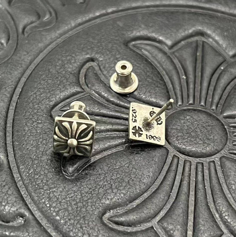 Chrome Heart Earring