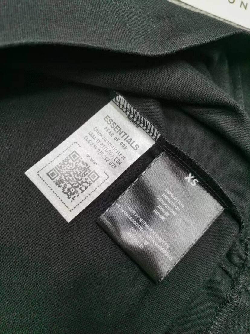 Fear of God ESSENTIALS T-Shirt