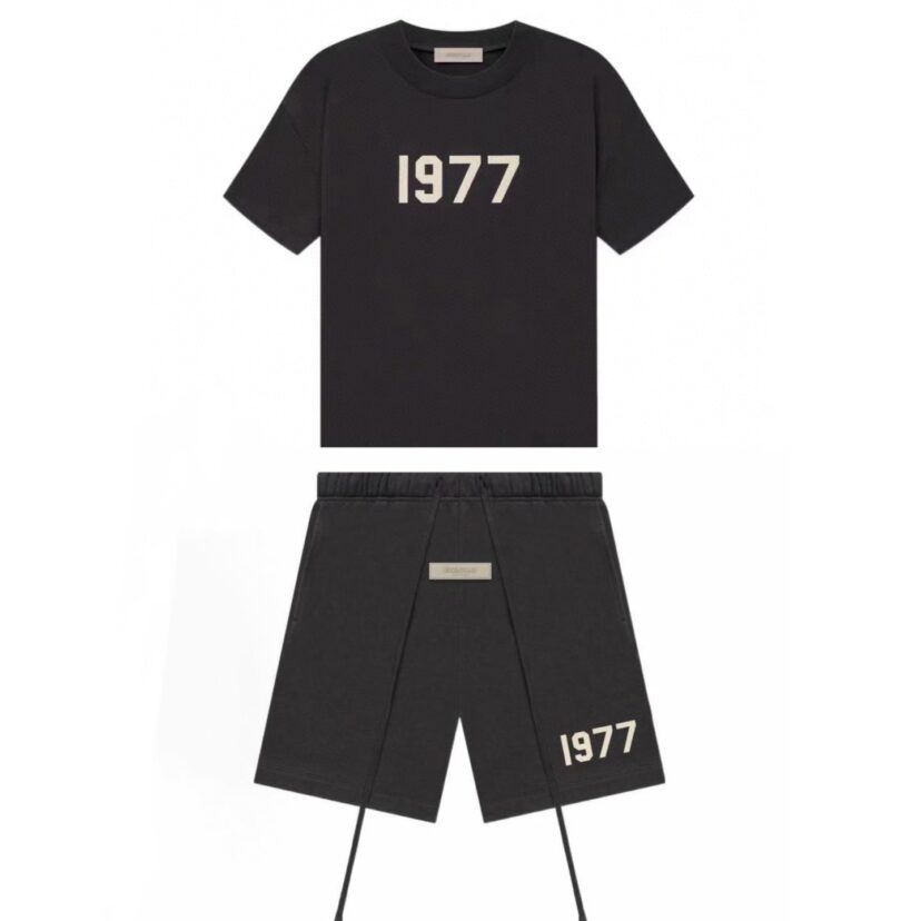 Fear of God ESSENTIALS T-Shirt