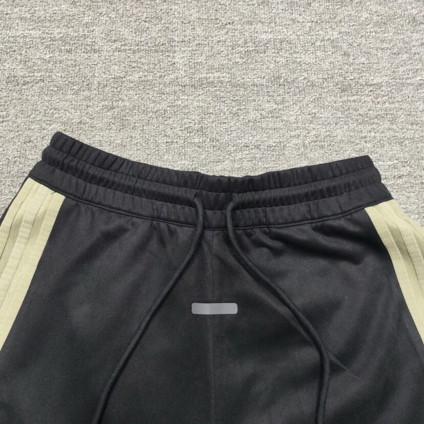 Fear of God ESSENTIALS Baggy Sweatpants
