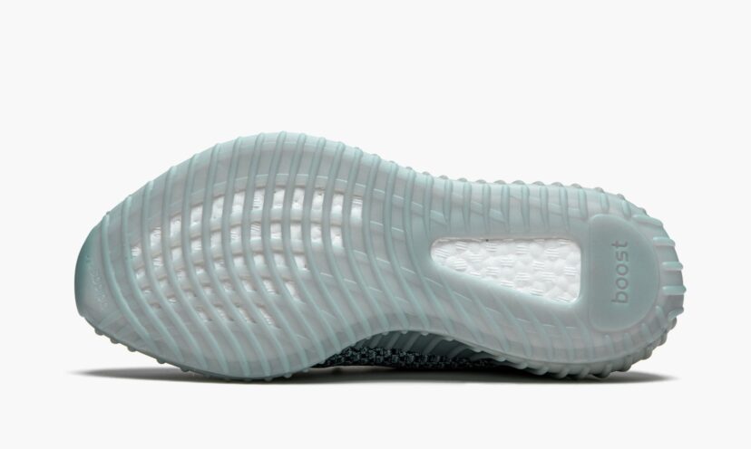 Yeezy Boost 350 V2 ‘Ash Blue’