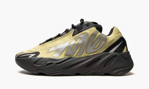 Yeezy 700 MNVN ‘Resin’