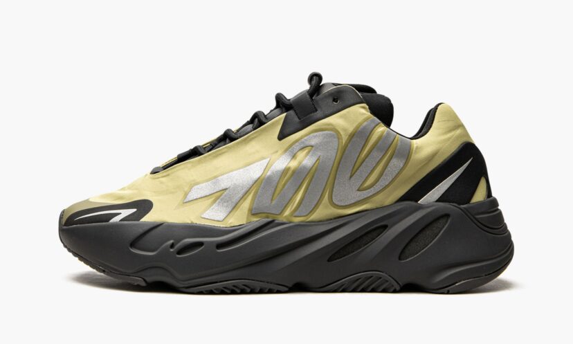 Yeezy 700 MNVN ‘Resin’
