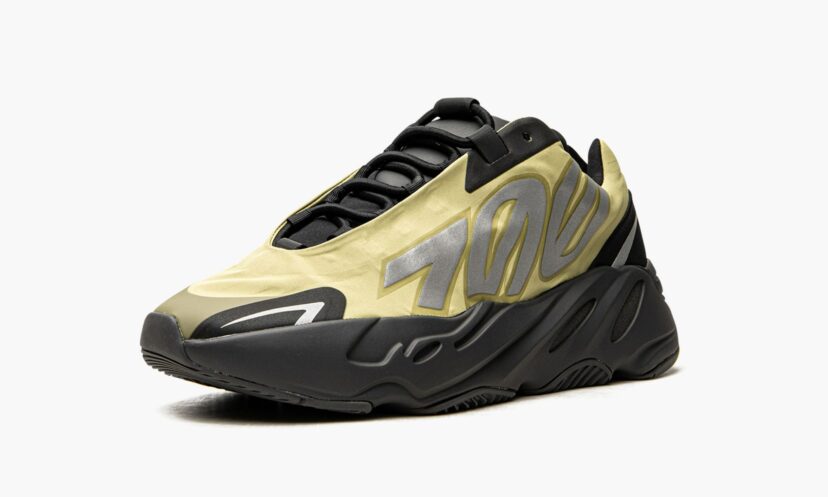 Yeezy 700 MNVN ‘Resin’