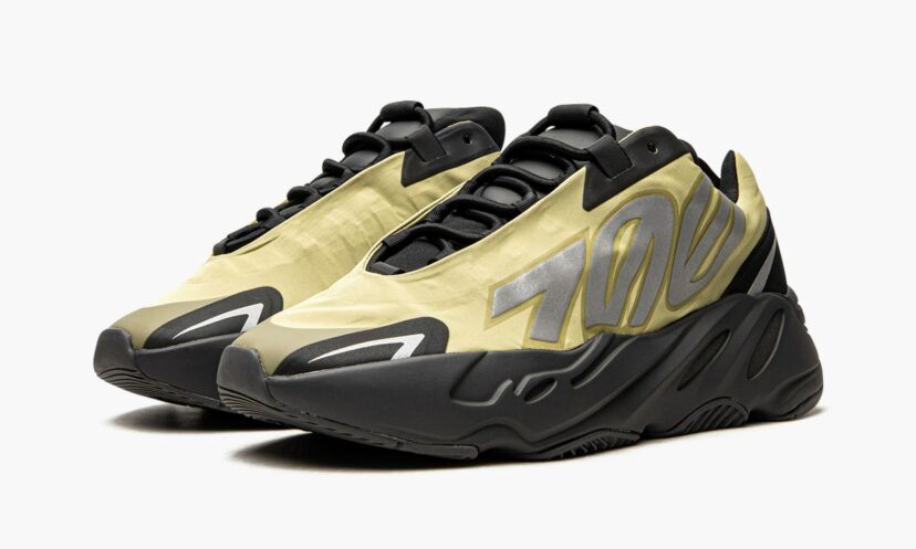 Yeezy 700 MNVN ‘Resin’