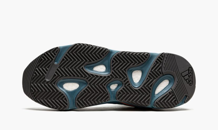Yeezy BOOST 700 ‘Faded Azure’