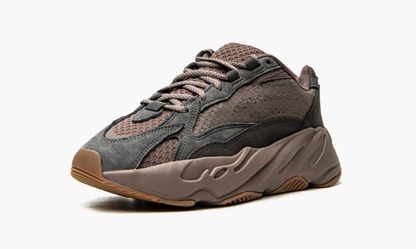 Yeezy Boost 700 V2 ‘Mauve’