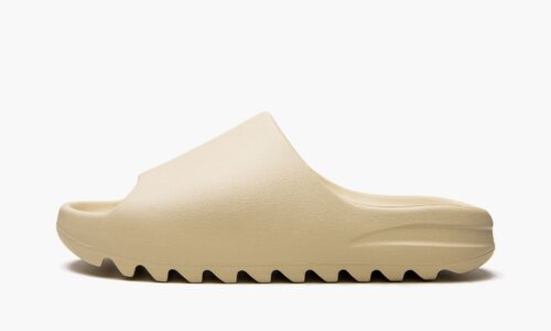 Yeezy Slide ‘Bone (2022 Restock)’