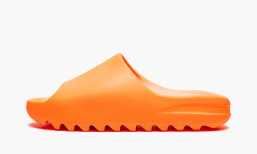Yeezy Slide ‘Enflame Orange’