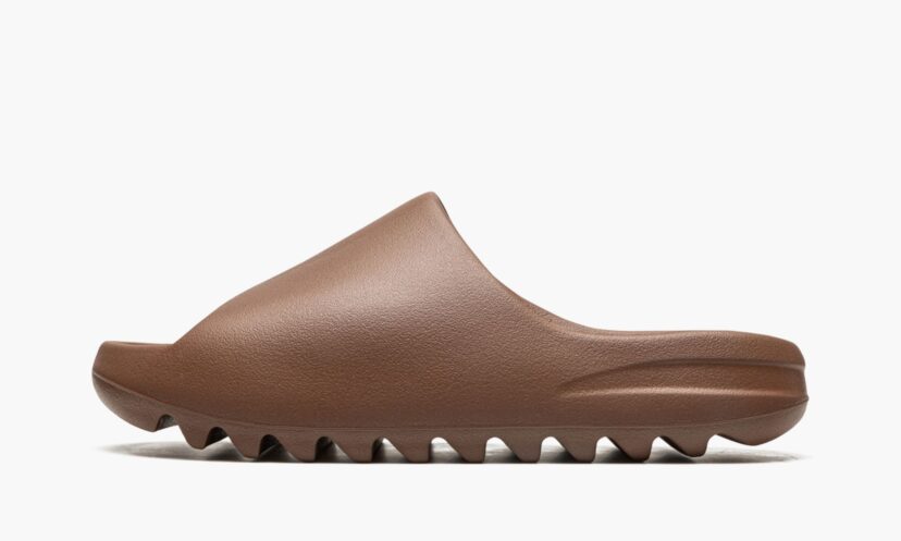 Yeezy Slide ‘Flax’