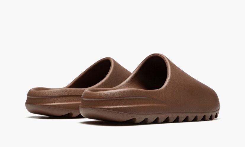 Yeezy Slide ‘Flax’