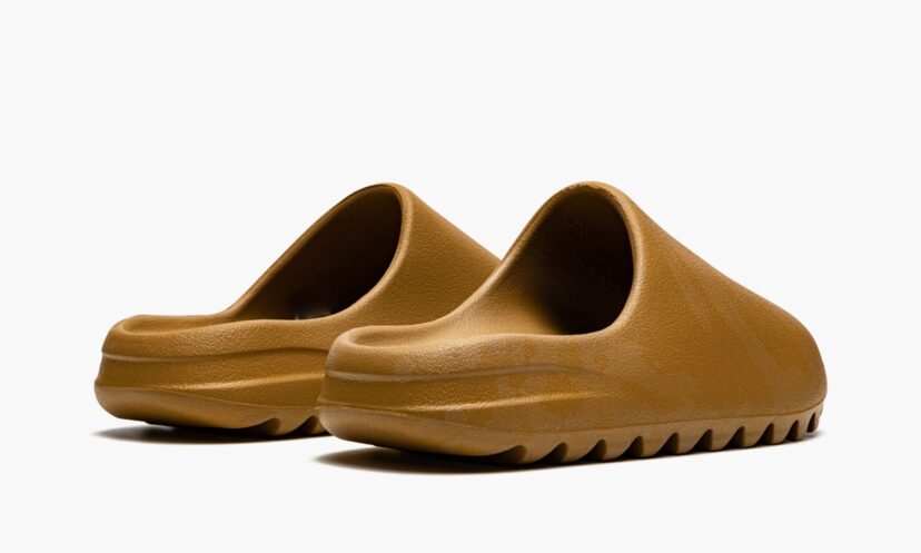 Yeezy Slide ‘Ochre’