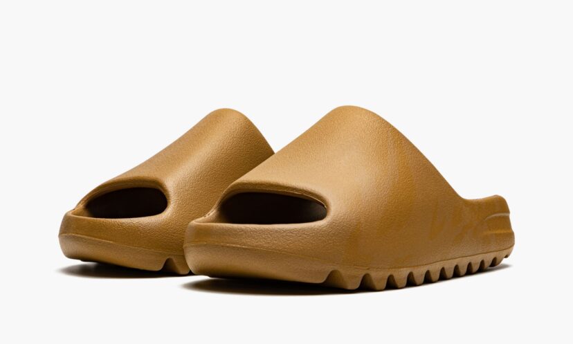 Yeezy Slide ‘Ochre’