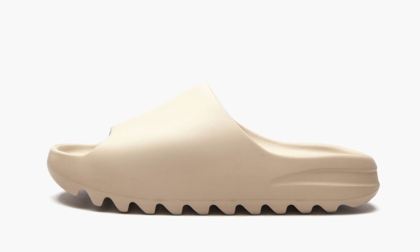 Yeezy Slide ‘Pure – 2021’