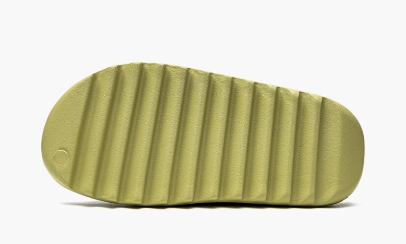 Yeezy Slide ‘Resin 2022’