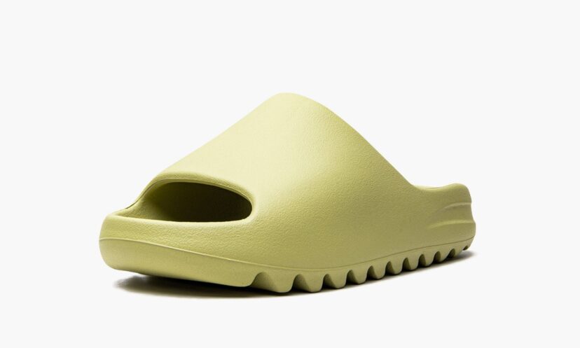 Yeezy Slide ‘Resin 2022’