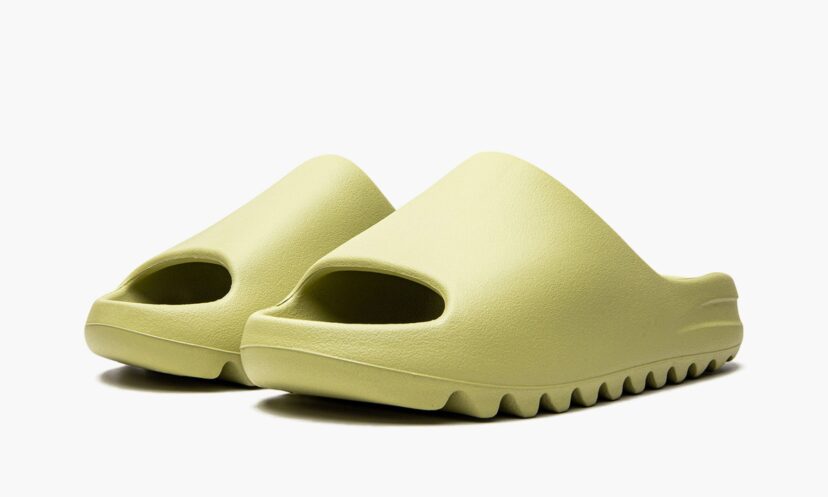 Yeezy Slide ‘Resin 2022’
