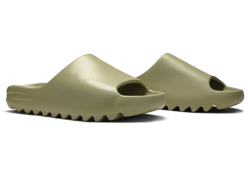Yeezy Slides ‘Resin’ – FX0494